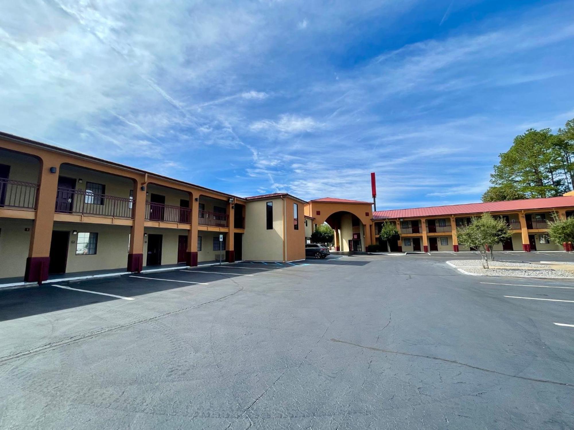 Red Roof Inn & Suites Jackson - Richland Kültér fotó