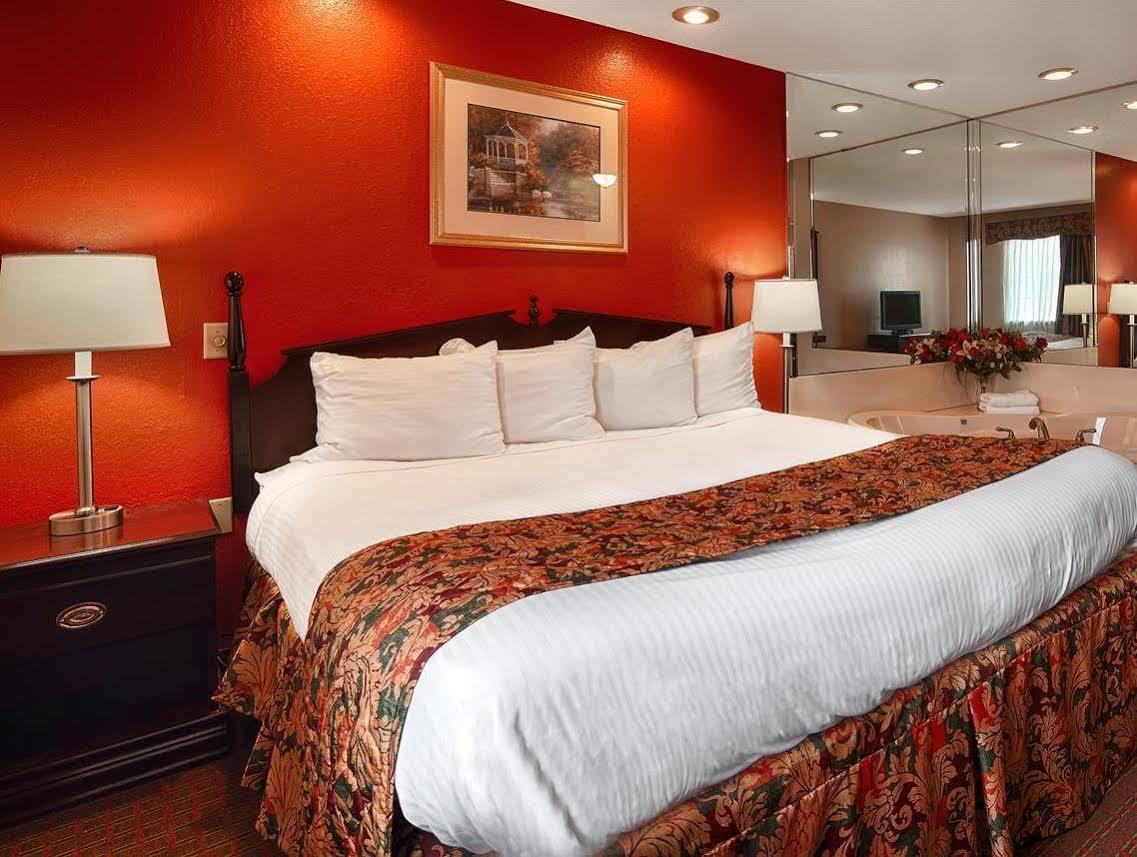 Red Roof Inn & Suites Jackson - Richland Kültér fotó